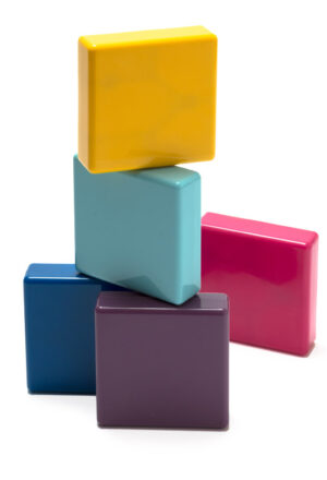 BR-confetti-shelf-system-bricks